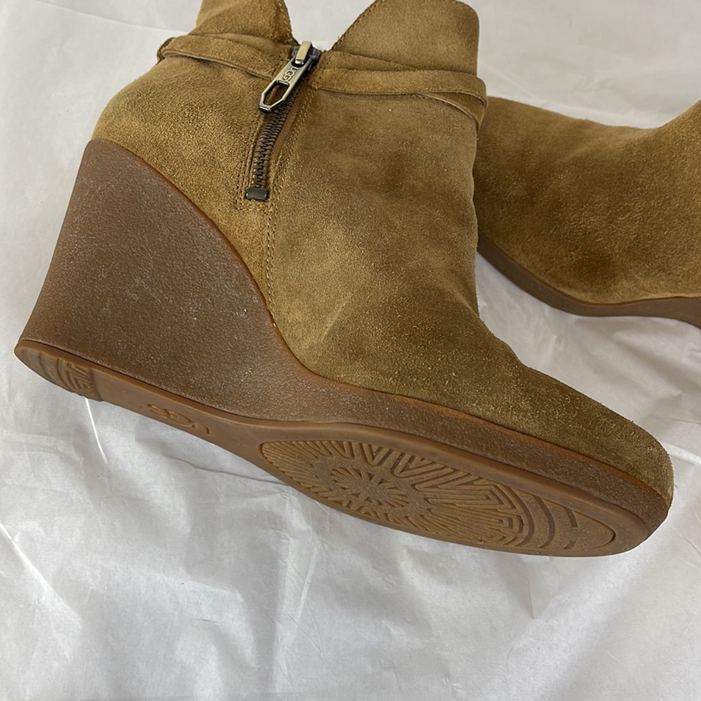 Ugg Booties - image 8